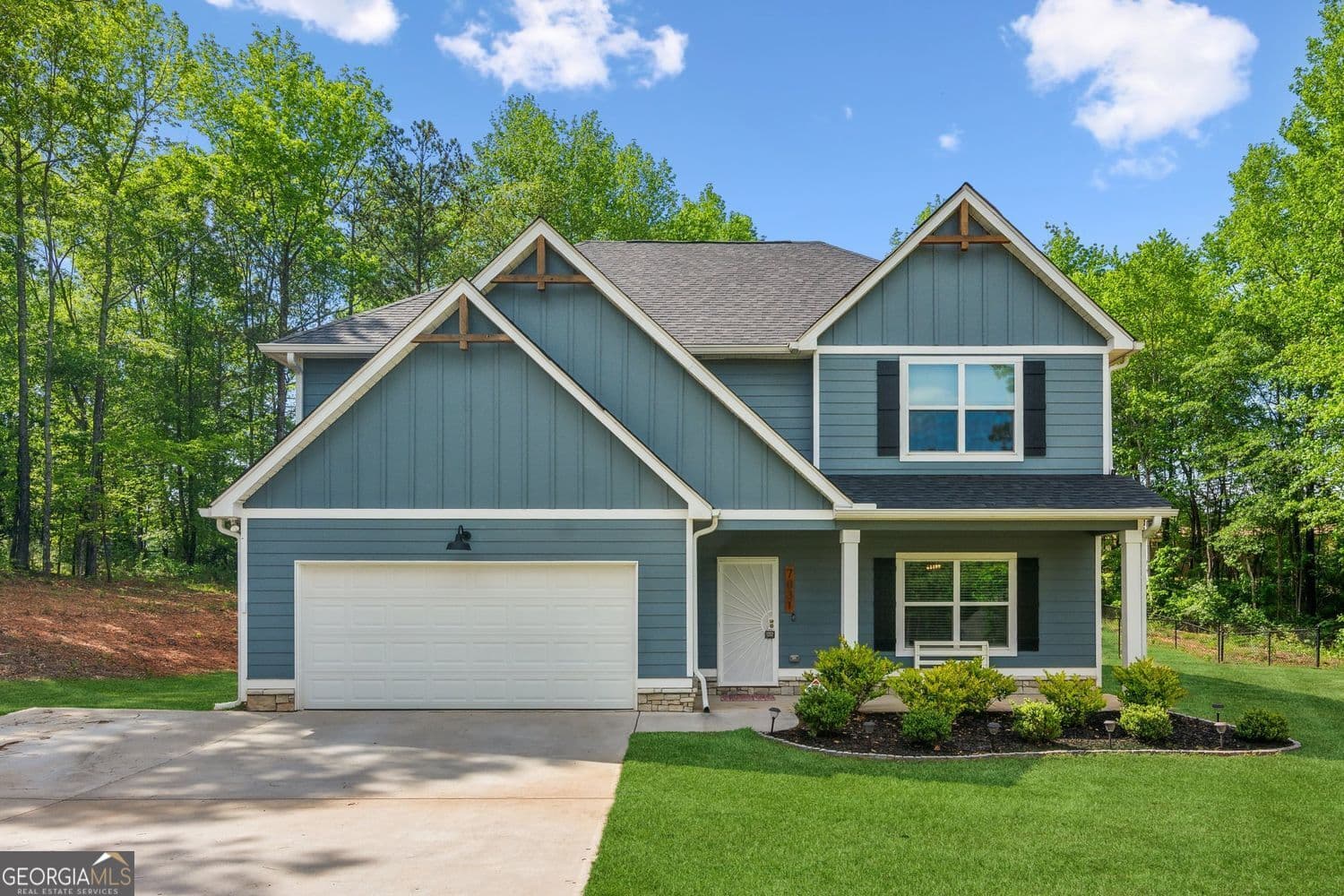 4 bedroom, 2.5 bathroom, 2,882 sq ft single family residence sold at 7031 Palomino Trail, Winston, GA 30187