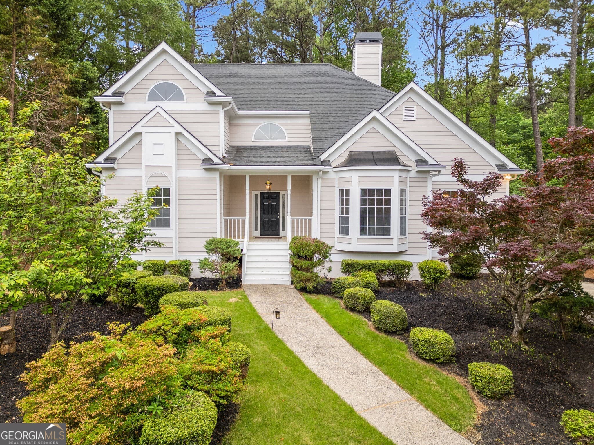 6 bedroom, 4 bathroom, 3,542 sq ft single family residence sold at 1633 Clifton Downs Court, Kennesaw, GA 30144