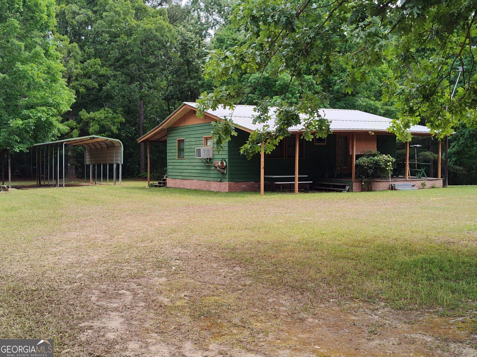 2 bedroom, 1 bathroom, 736 sq ft cabin,single family residence sold at 2134 Bobby Brown Park Road, Elberton, GA 30635