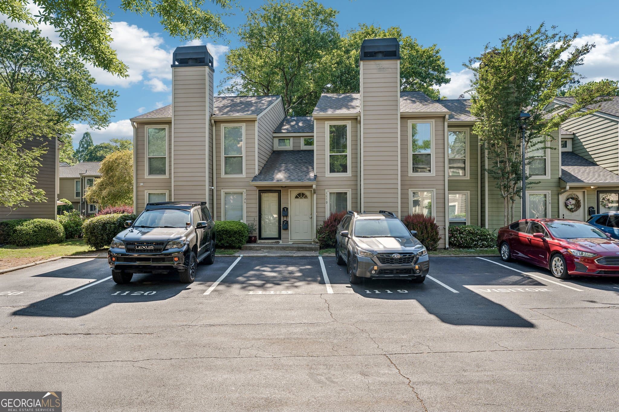 2 bedroom, 2.5 bathroom, 1,538 sq ft condominium sold at 1119 Riverbend Club Drive, Atlanta, GA 30339