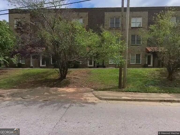 3 bedroom, 2.5 bathroom, 1,280 sq ft townhouse for sale at 4940 WEST Street, Forest Park, GA 30297