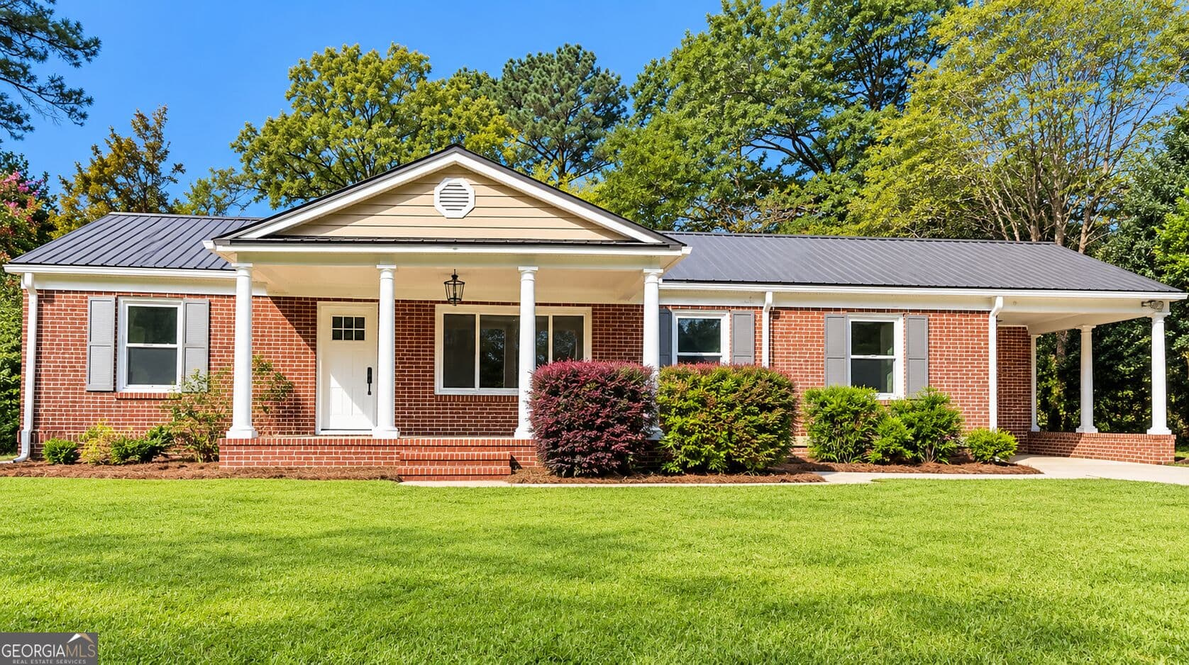 3 bedroom, 2 bathroom, 1,847 sq ft single family residence for sale at 101 Candler Court, Eatonton, GA 31024
