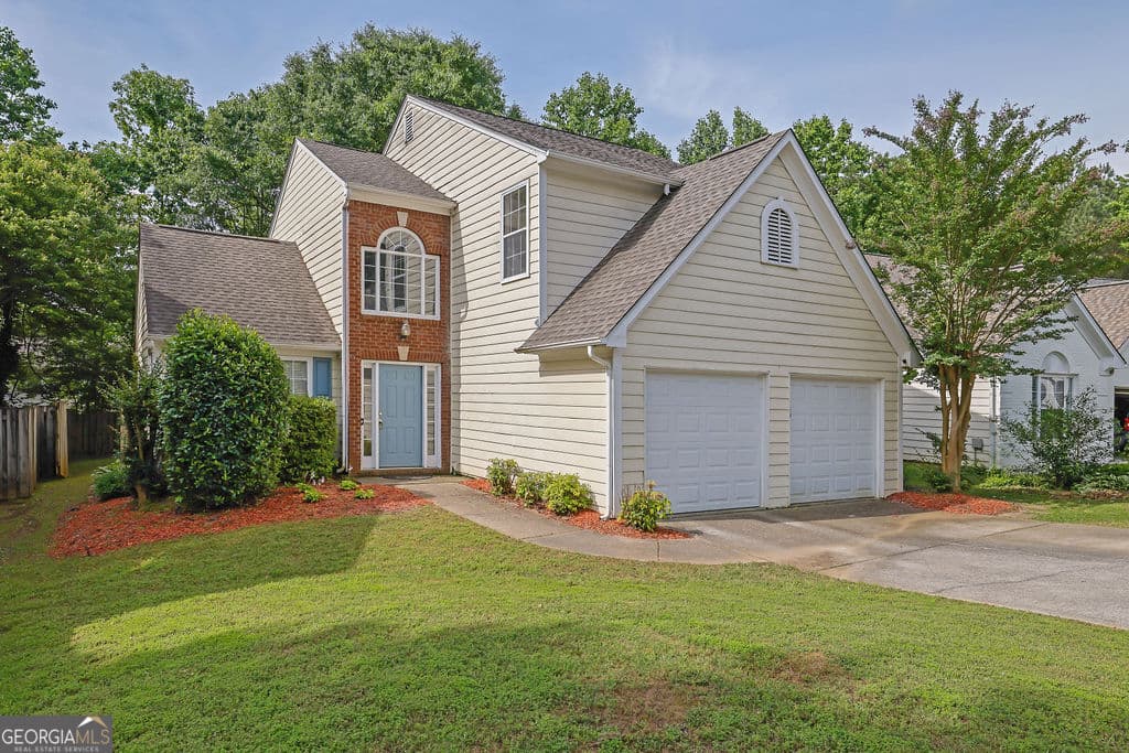 3 bedroom, 2.5 bathroom, 1,865 sq ft single family residence sold at 1160 Arborhill Lane, Alpharetta, GA 30004