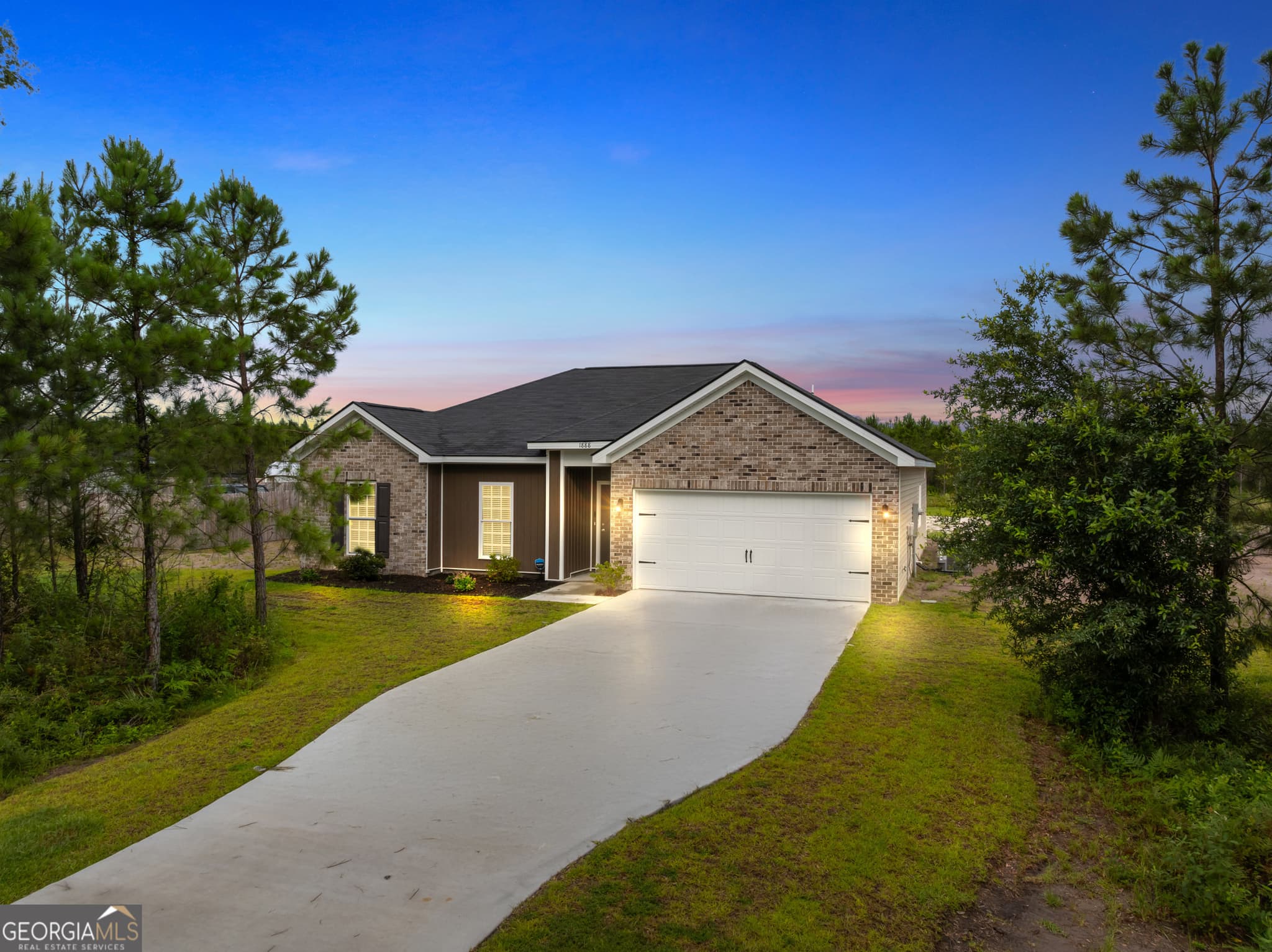 4 bedroom, 2 bathroom, 1,585 sq ft single family residence sold at 1888 Arnold Drive, Allenhurst, GA 31301