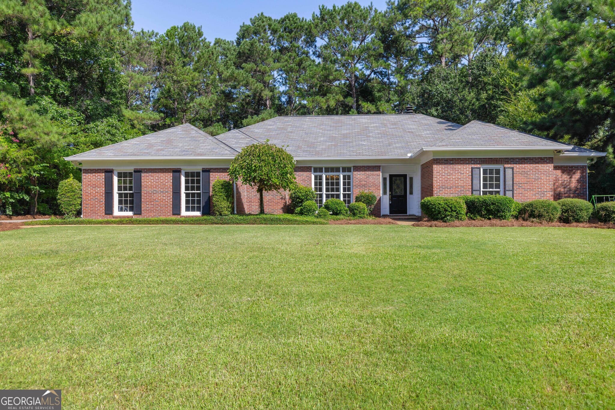 3 bedroom, 3 bathroom, 2,565 sq ft single family residence for sale at 1107 Laurelwood Road, Columbus, GA 31904