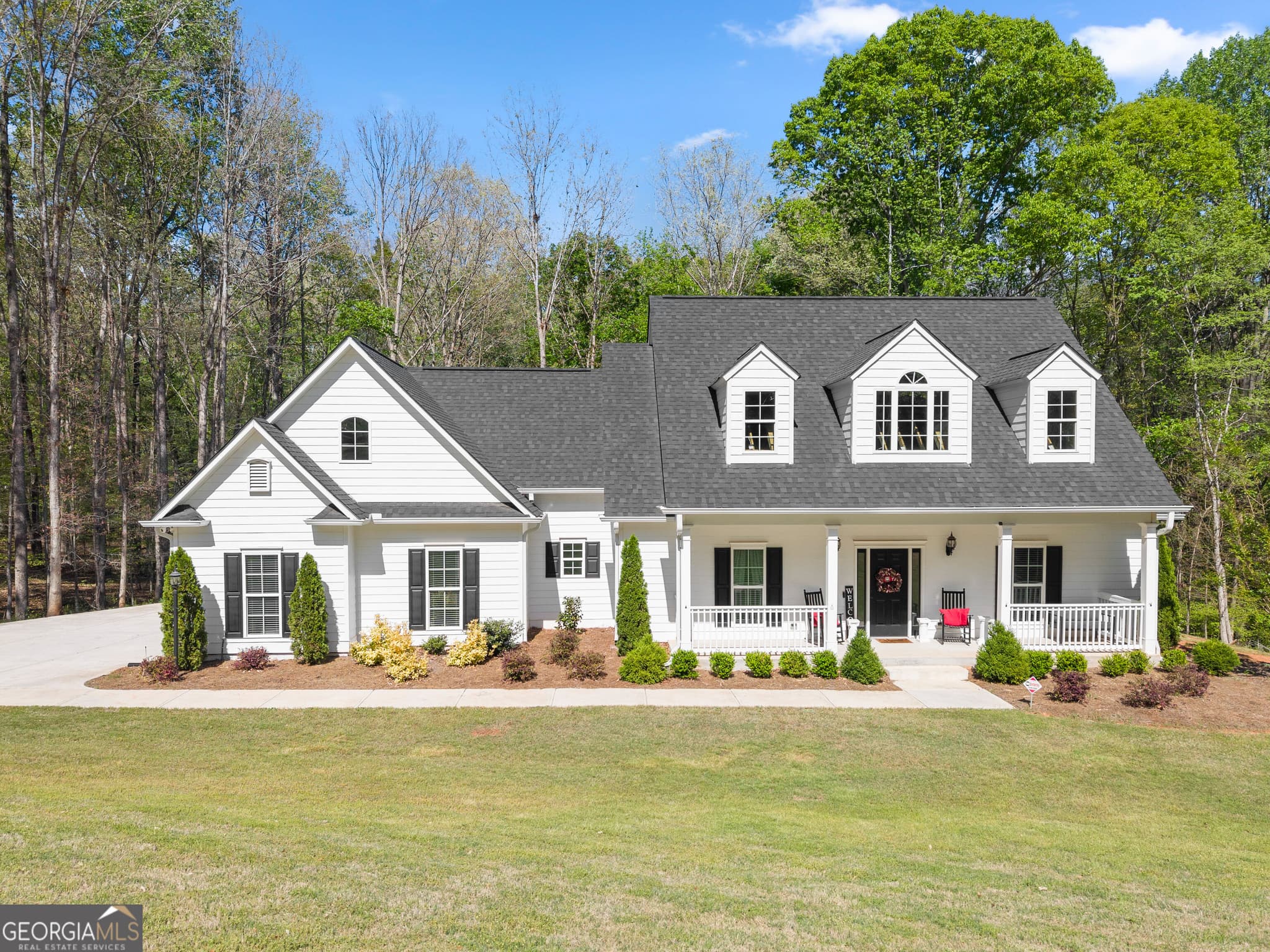 4 bedroom, 3 bathroom, 2,300 sq ft single family residence for sale at 179 Prime Drive, Commerce, GA 30530