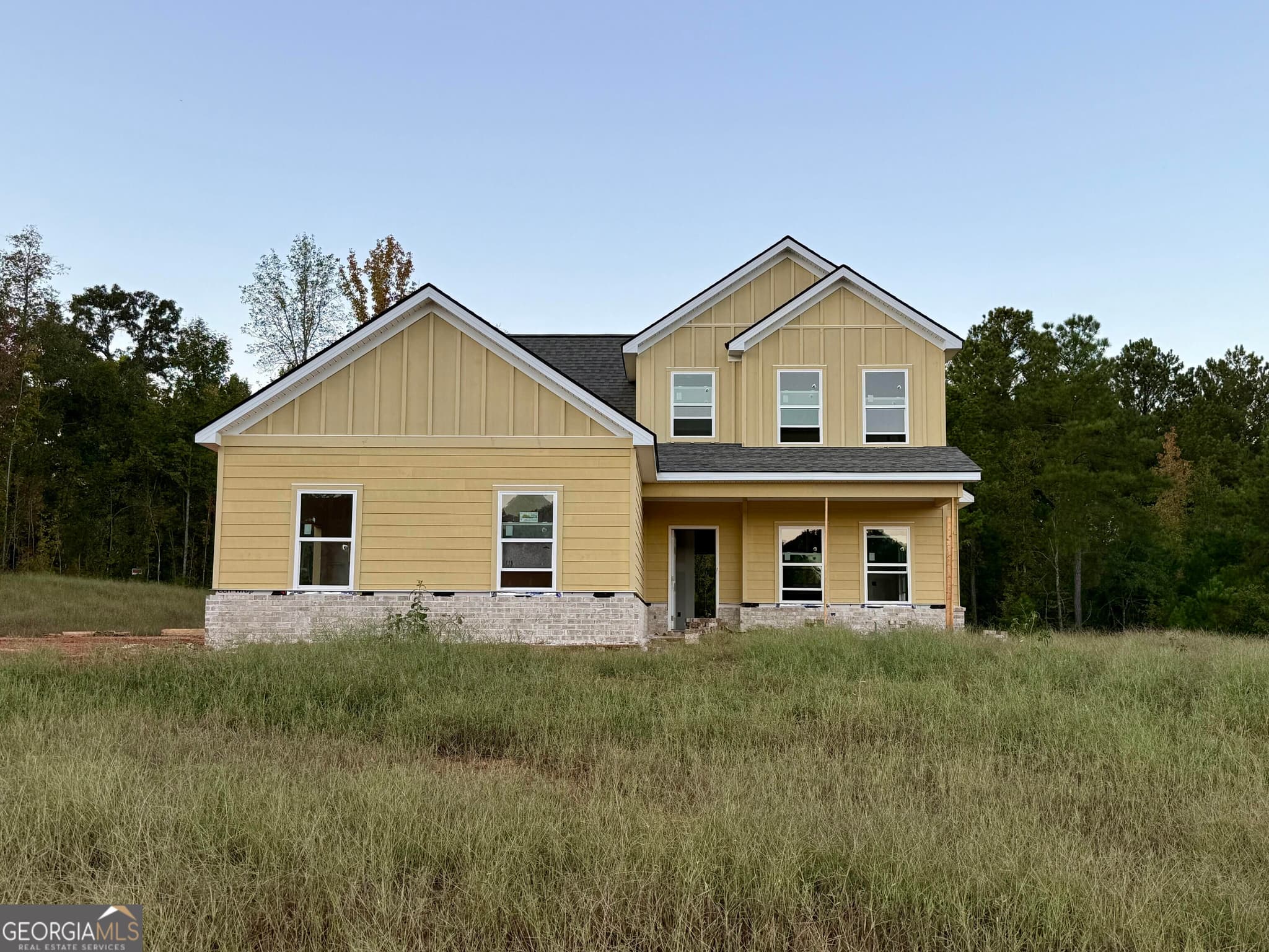 4 bedroom, 3.5 bathroom, 2,074 sq ft single family residence for sale at 102 Cameron Drive, Forsyth, GA 31029