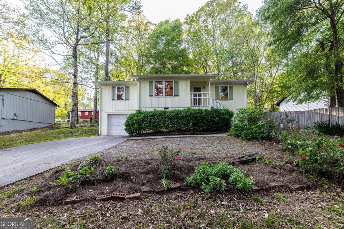 3 bedroom, 1 bathroom, 1,188 sq ft single family residence sold at 683 Waleska Road, Canton, GA 30114
