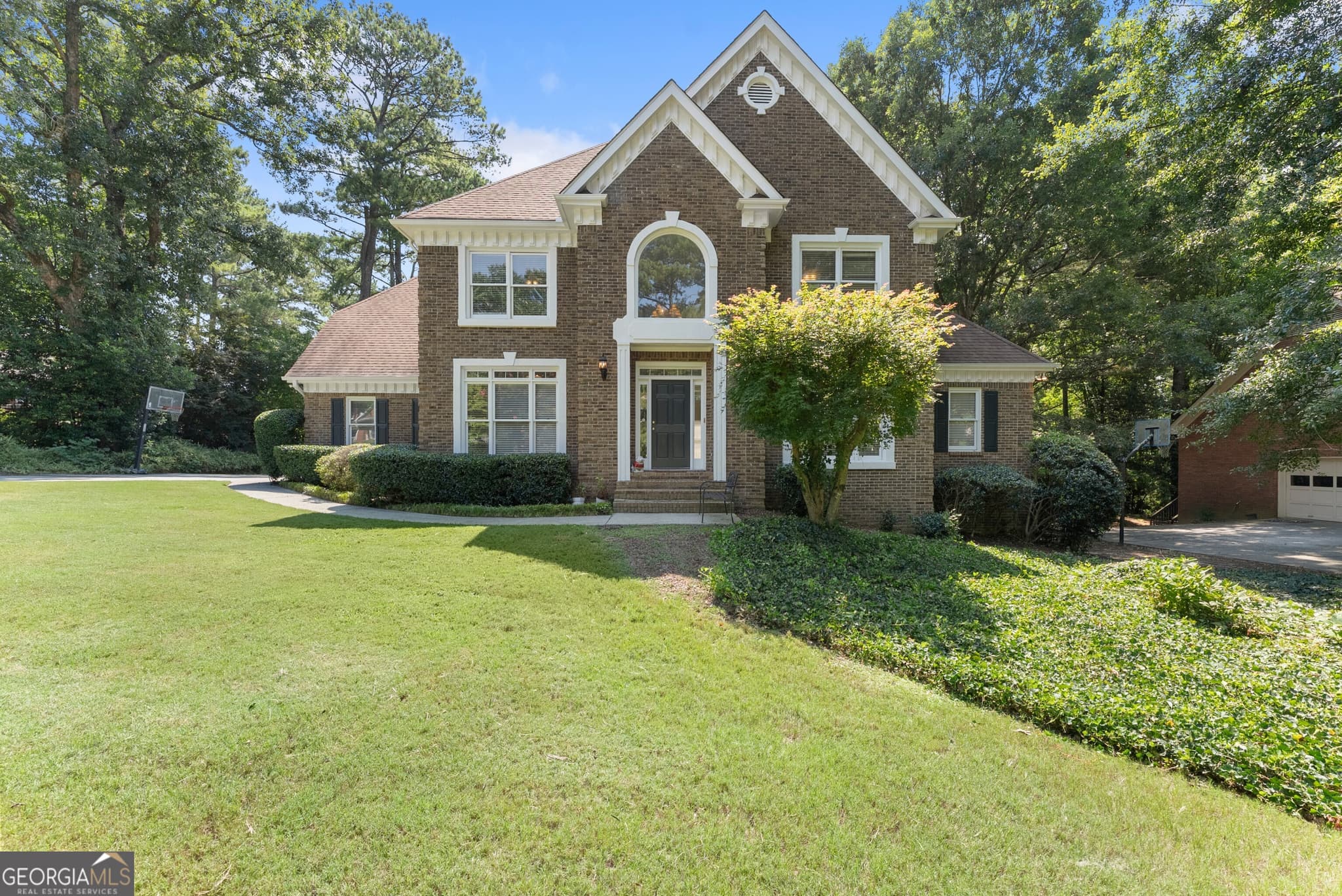 5 bedroom, 5 bathroom, 5,471 sq ft single family residence for sale at 1430 Roanoke Trace, Grayson, GA 30017