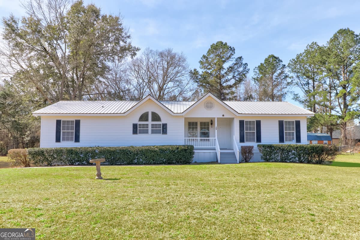 3 bedroom, 2 bathroom, 1,650 sq ft manufactured home,single family residence sold at 108 Stonesthrow Court, Guyton, GA 31312
