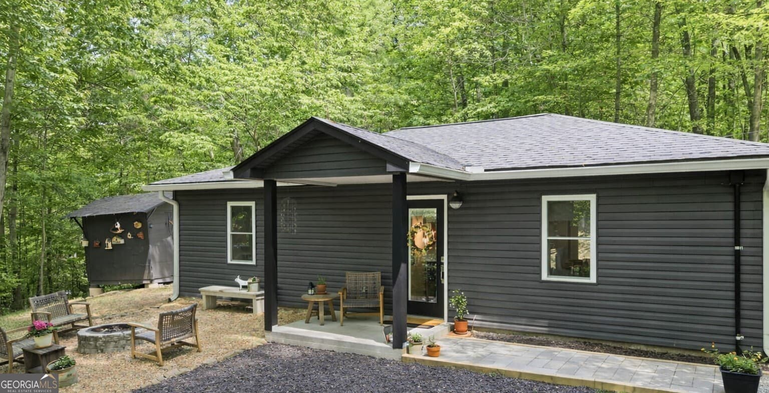 2 bedroom, 1 bathroom, 864 sq ft single family residence sold at 728 Pleasant Gap Road, Ellijay, GA 30540
