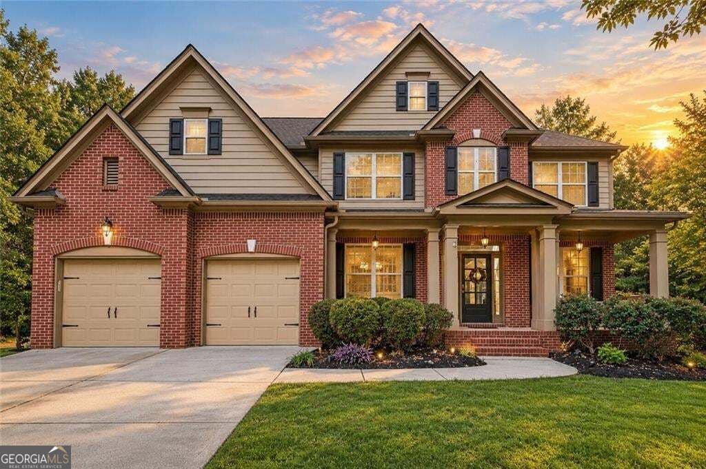 5 bedroom, 5 bathroom, 4,352 sq ft single family residence for sale at 6190 Vista Crossing Way, Cumming, GA 30028