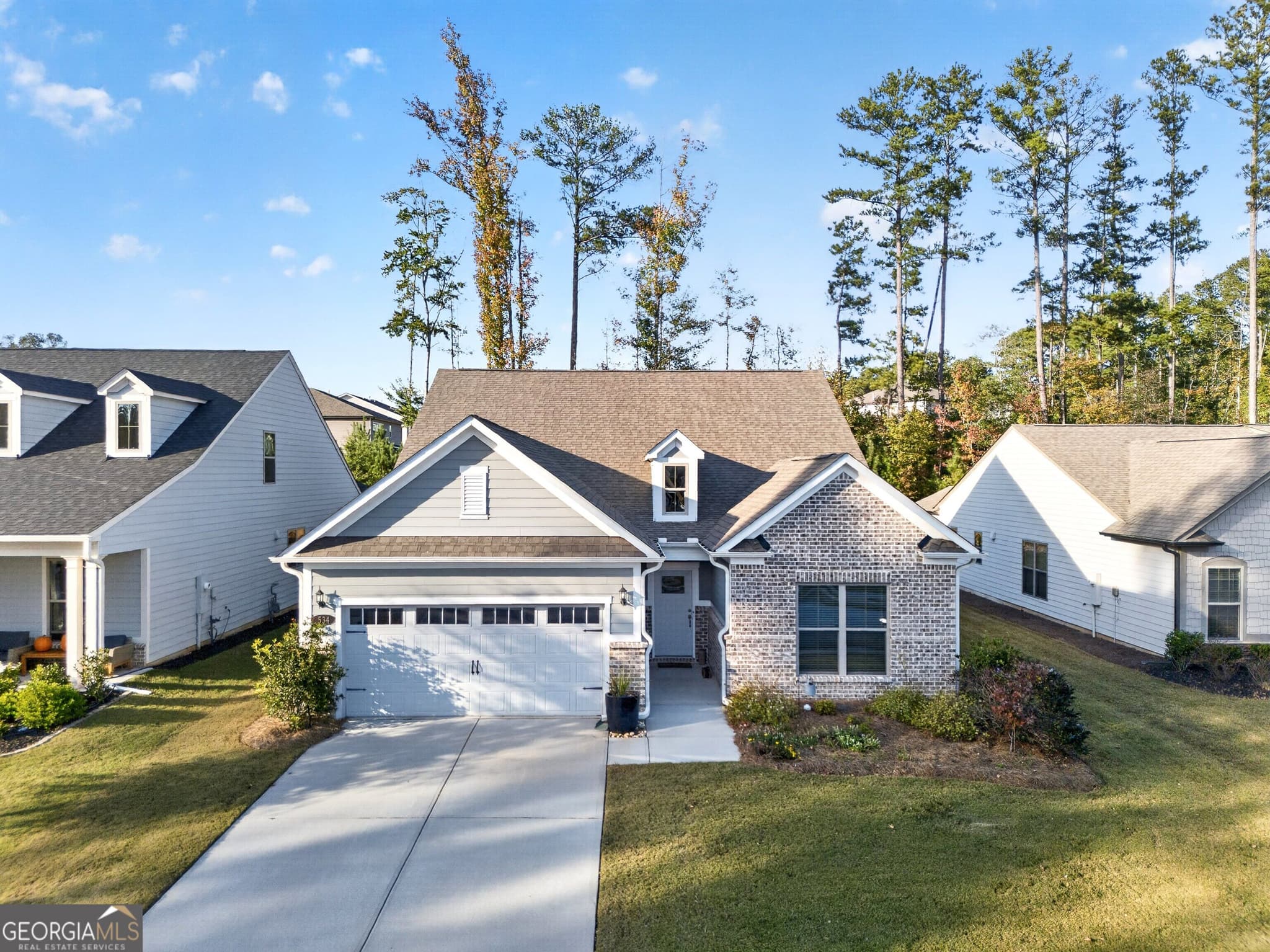 3 bedroom, 3 bathroom, 3,000 sq ft single family residence for sale at 534 Colebrook Way, Peachtree City, GA 30269