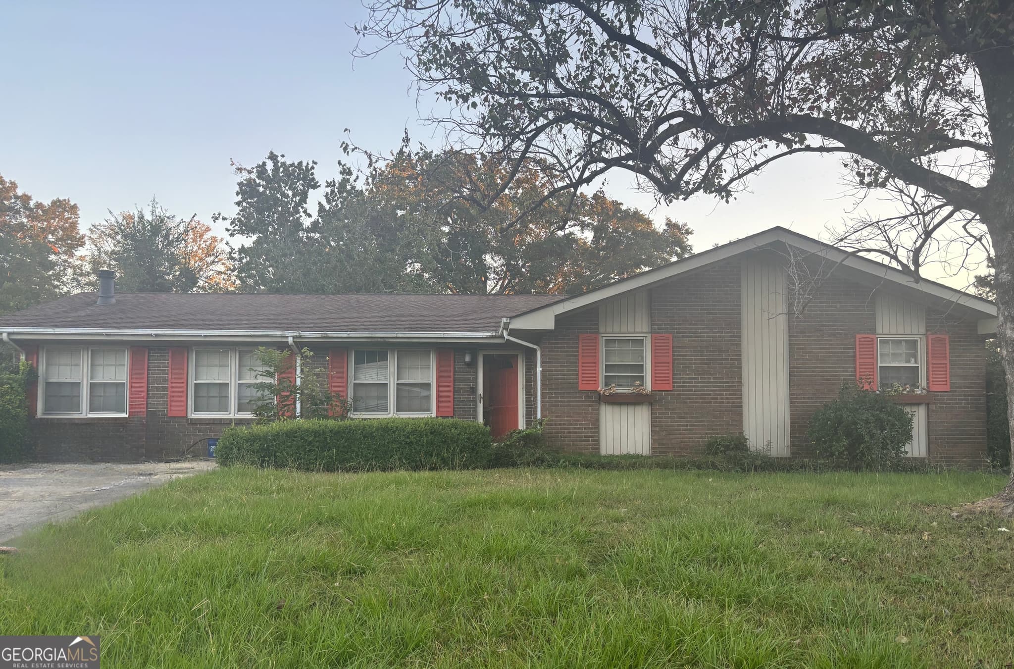3 bedroom, 2 bathroom, 1,742 sq ft single family residence sold at 102 Monteigo Court, Centerville, GA 31028