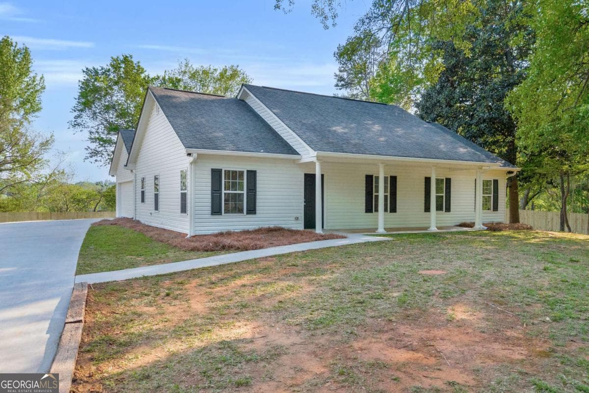3 bedroom, 2 bathroom single family residence sold at 668 Brockton Road, Jefferson, GA 30549