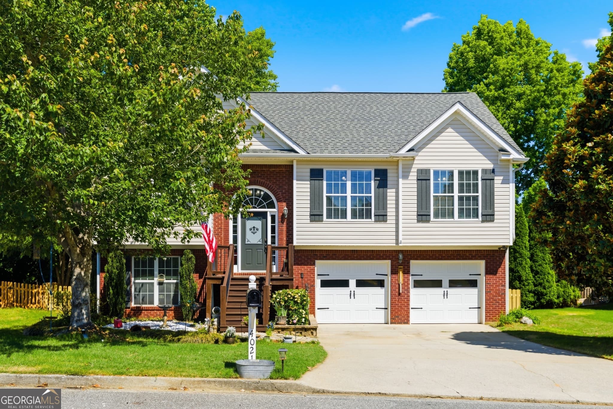 5 bedroom, 3 bathroom, 2,163 sq ft single family residence sold at 4021 Mcdowell Drive, Acworth, GA 30101