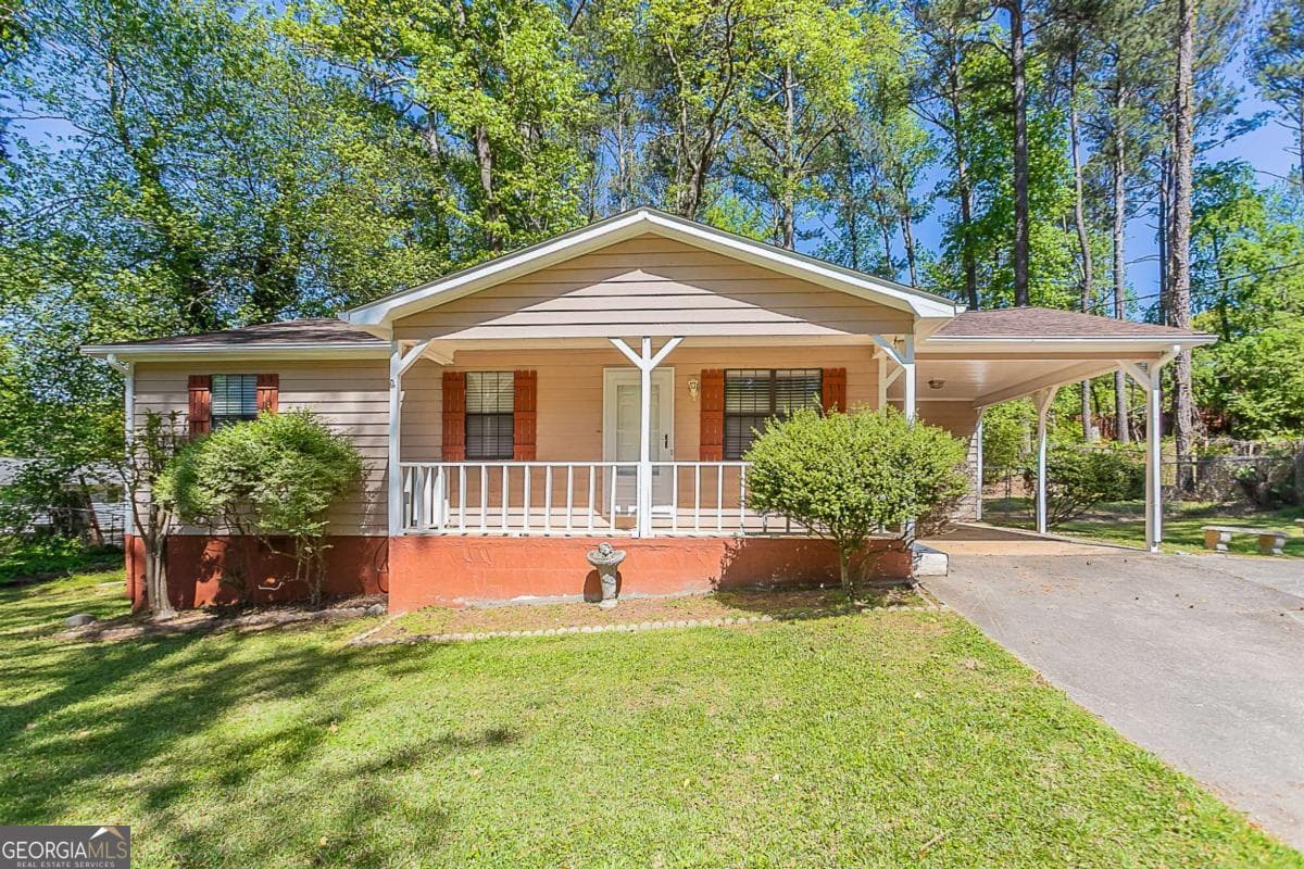 3 bedroom, 2 bathroom, 1,008 sq ft single family residence sold at 842 Brighton Drive, Lawrenceville, GA 30043