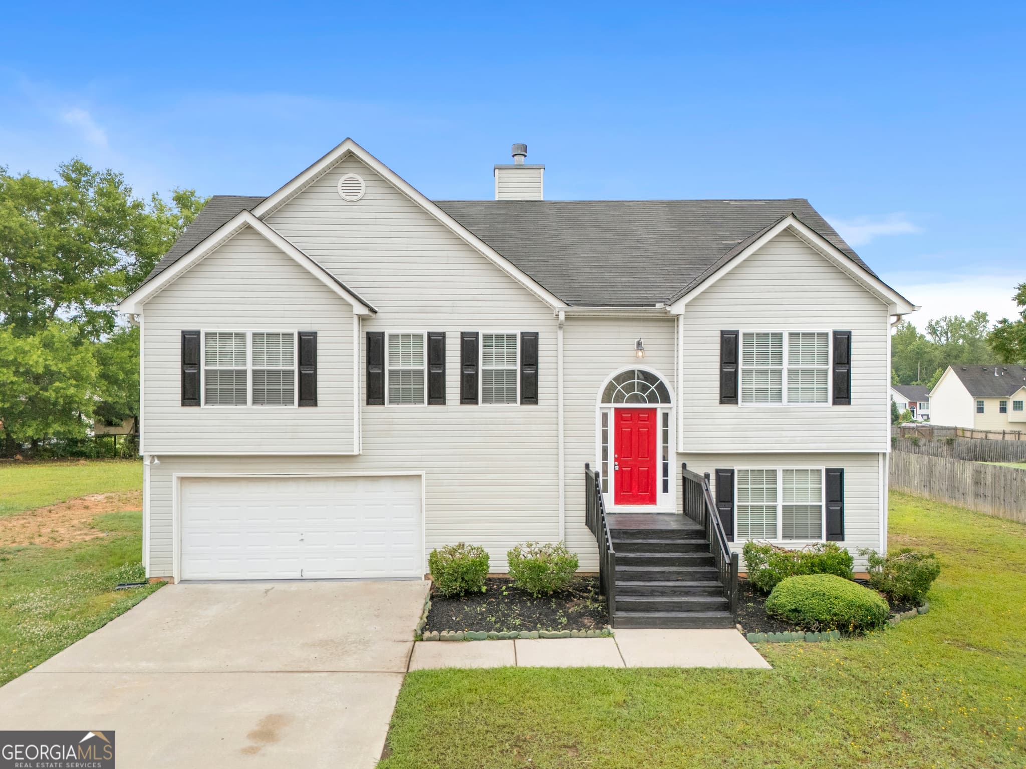 5 bedroom, 3 bathroom, 2,554 sq ft single family residence sold at 719 Tullamore Way, Hampton, GA 30228