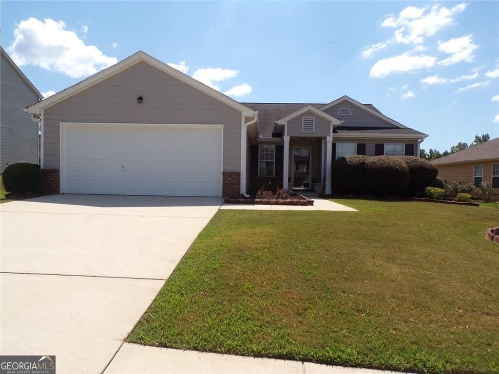 4 bedroom, 2 bathroom, 1,728 sq ft single family residence for rent at 7540 Old Chapel, Atlanta, GA 30349 for $2,050 a month