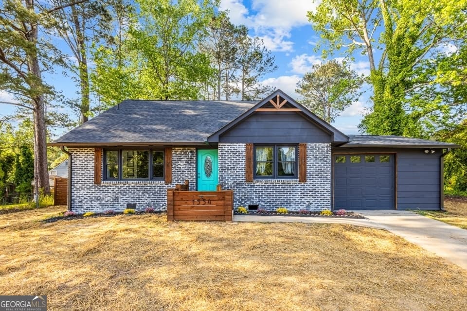 4 bedroom, 2.5 bathroom, 1,834 sq ft single family residence sold at 1554 Cardinal Road, Jonesboro, GA 30238