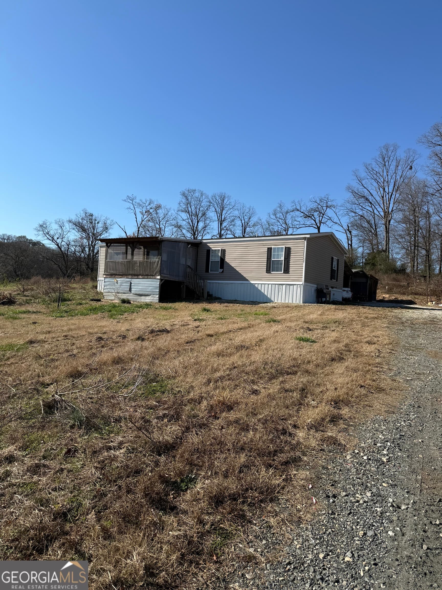 3 bedroom, 2 bathroom, 1,150 sq ft farm for sale at 319 Hunters Creek Road, Toccoa, GA 30577
