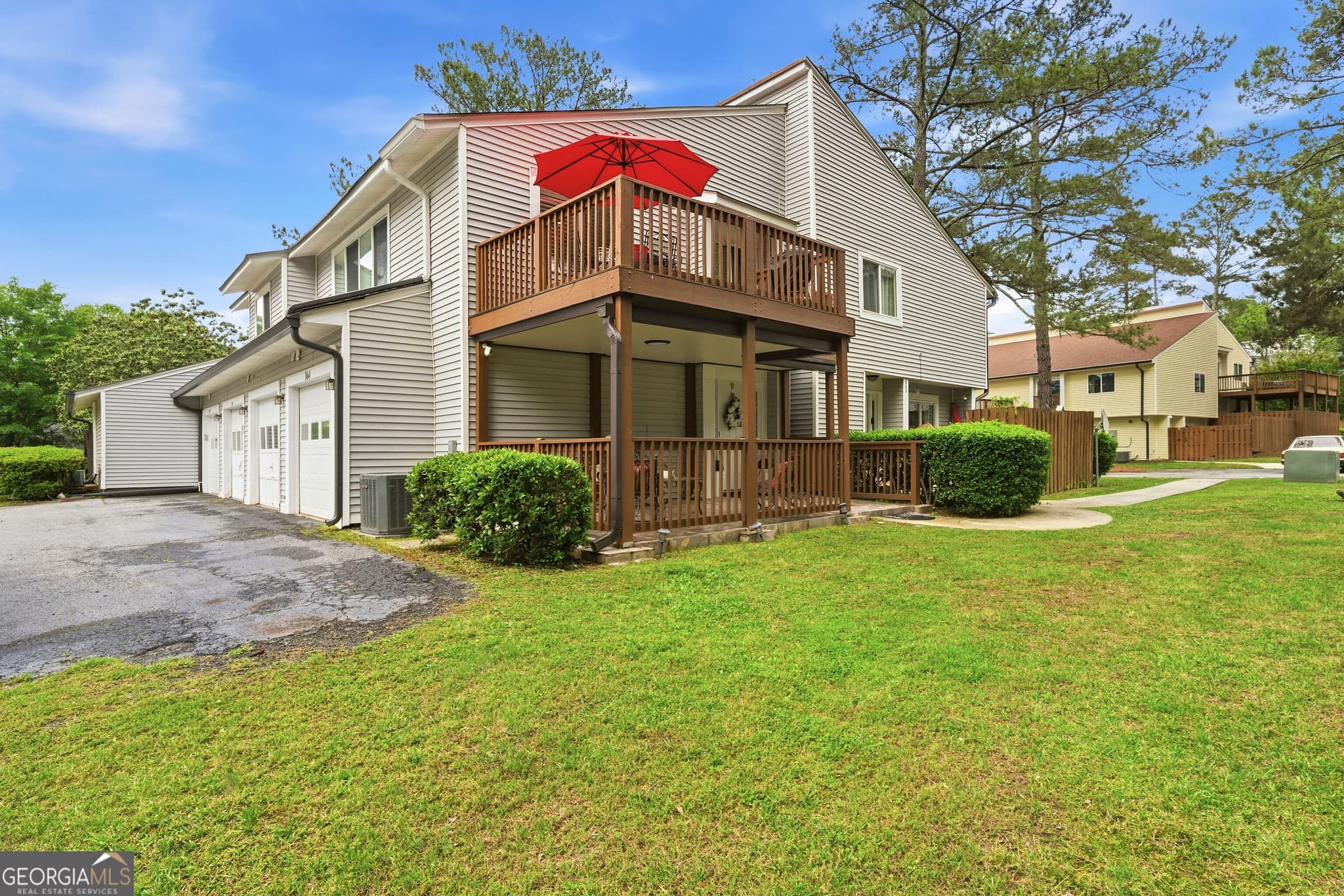 2 bedroom, 2 bathroom, 1,118 sq ft condominium sold at 364 Twiggs Corner, Peachtree City, GA 30269