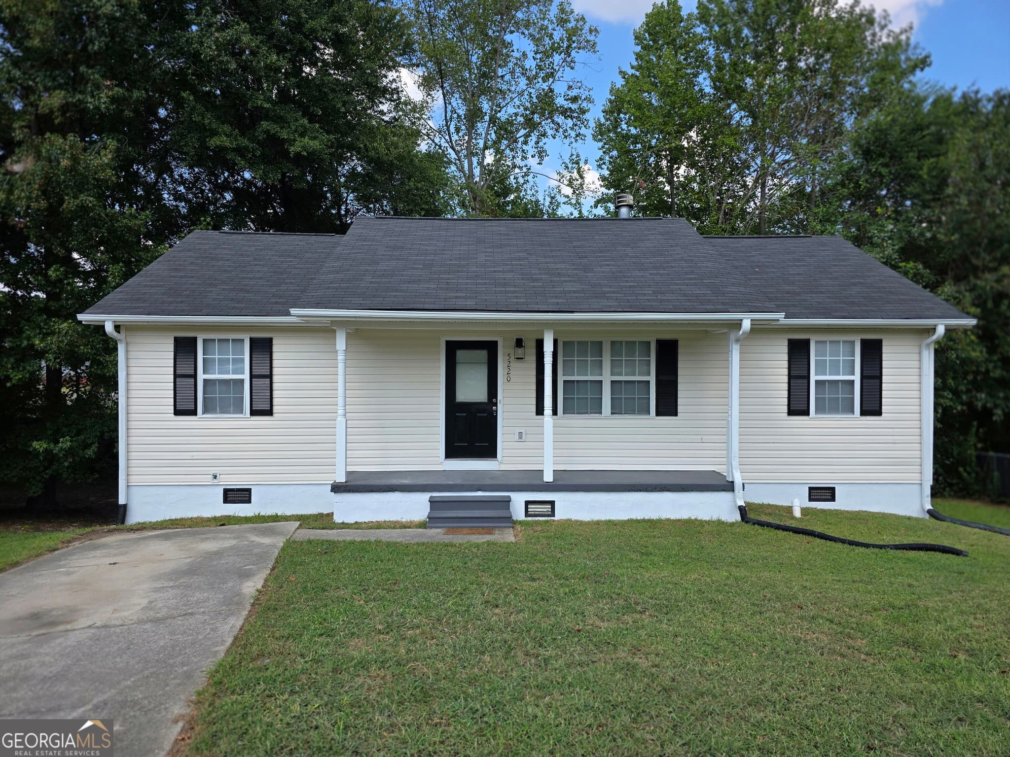 3 bedroom, 2 bathroom, 1,144 sq ft single family residence for rent at 5220 Austin Place, Forest Park, GA 30297 for $1,500 a month