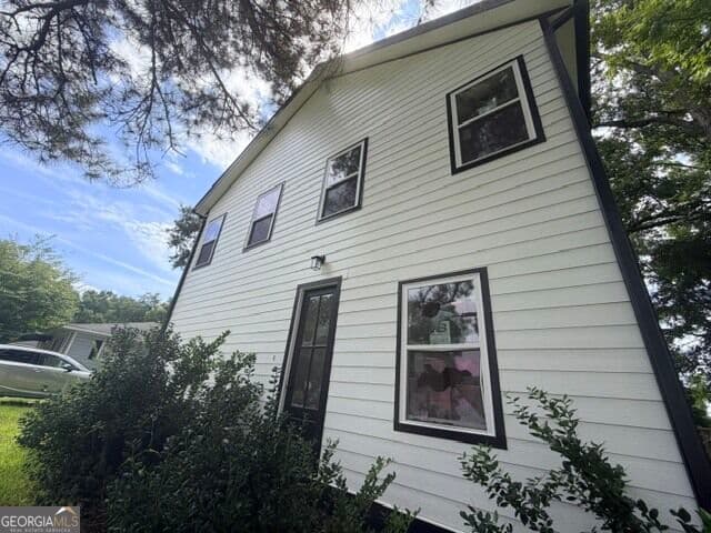 5 bedroom, 3 bathroom, 2,600 sq ft single family residence for sale at 731 N Jefferson Street, Milledgeville, GA 31061