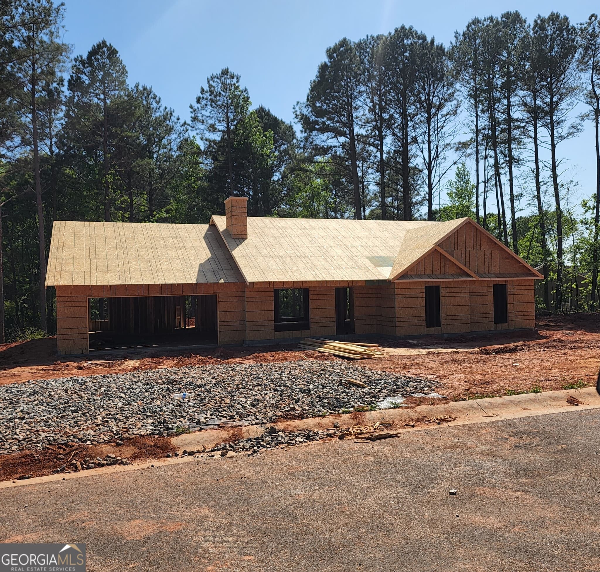 4 bedroom, 3 bathroom, 2,150 sq ft single family residence sold at 185 Red Bud Trail 56, Colbert, GA 30628