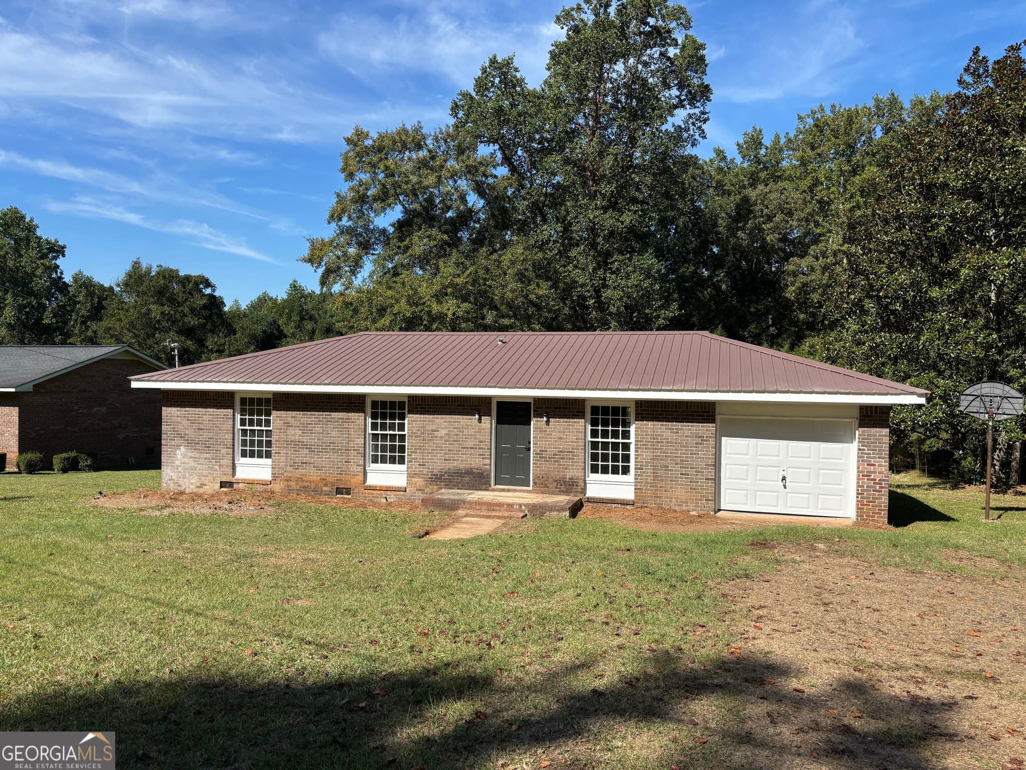 3 bedroom, 1 bathroom, 1,125 sq ft single family residence for rent at 126 Young Road, Franklin, GA 30217 for $1,750 a month
