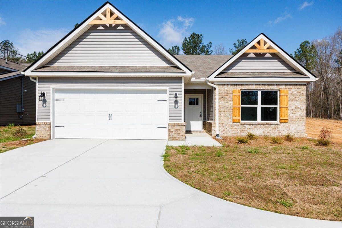 4 bedroom, 3 bathroom, 1,719 sq ft single family residence for sale at 118 Allan Green Drive, Gray, GA 31032