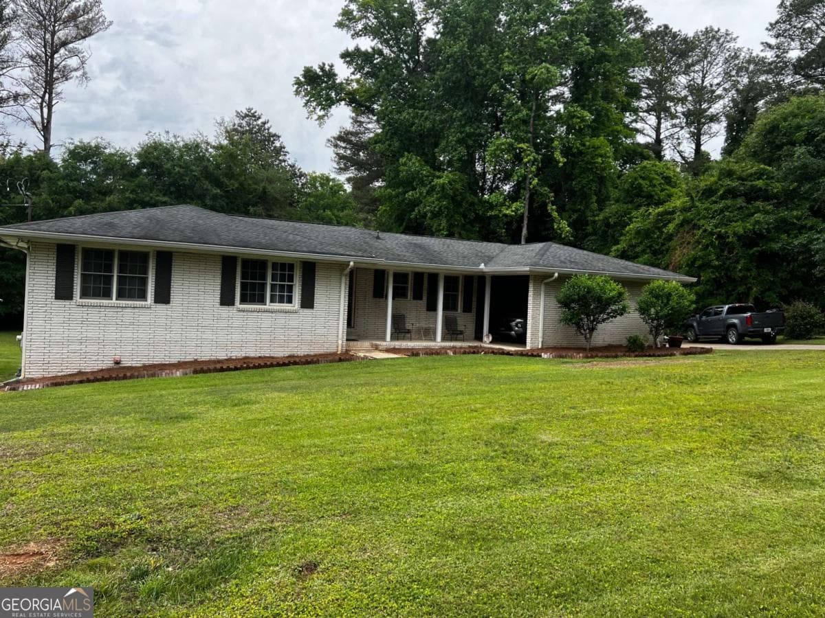3 bedroom, 2 bathroom, 1,740 sq ft single family residence sold at 95 Fairlawn Drive, Carrollton, GA 30117