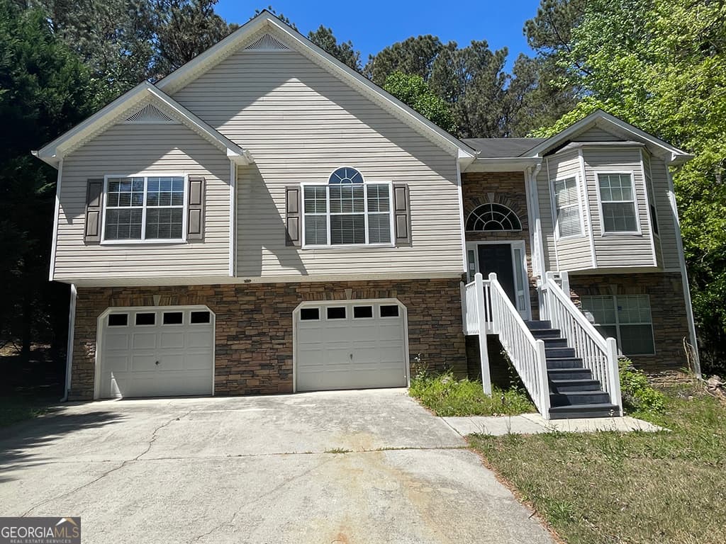 4 bedroom, 3 bathroom, 1,885 sq ft single family residence sold at 95 Luke Drive, Dallas, GA 30132