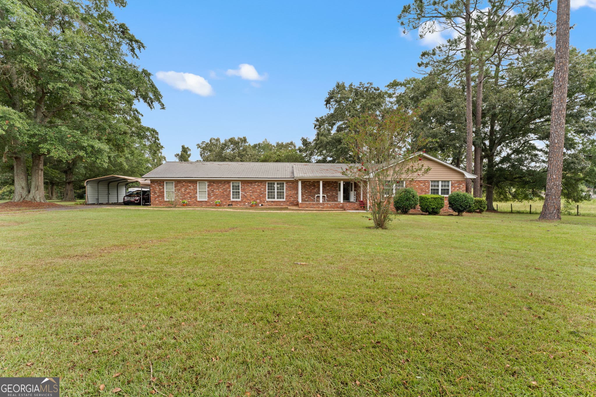 4 bedroom, 4 bathroom, 4,142 sq ft single family residence for sale at 211 Midway Church Road, Cordele, GA 31015