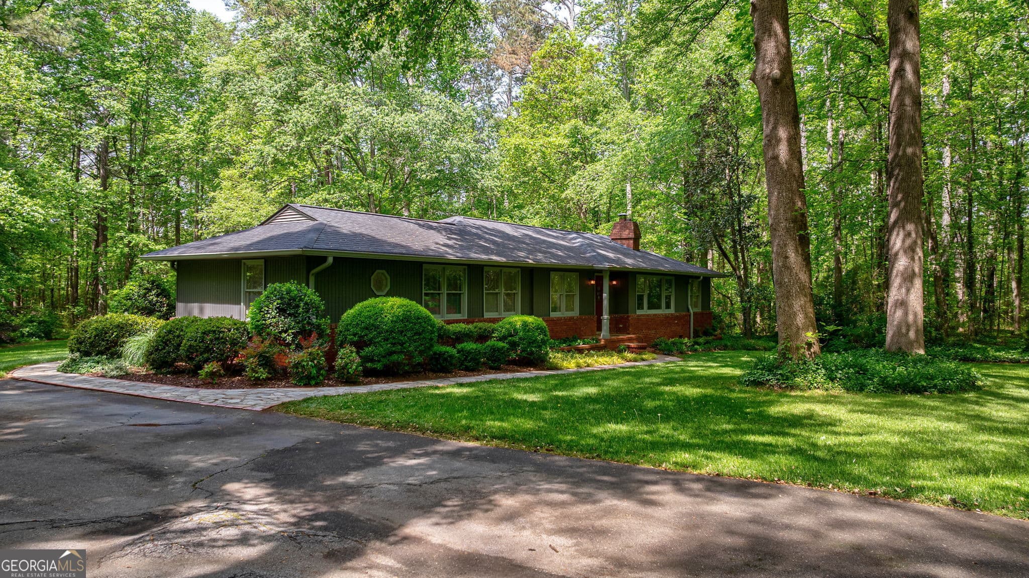 4 bedroom, 3.5 bathroom, 2,553 sq ft single family residence sold at 4690 Bold Springs Road, Monroe, GA 30656