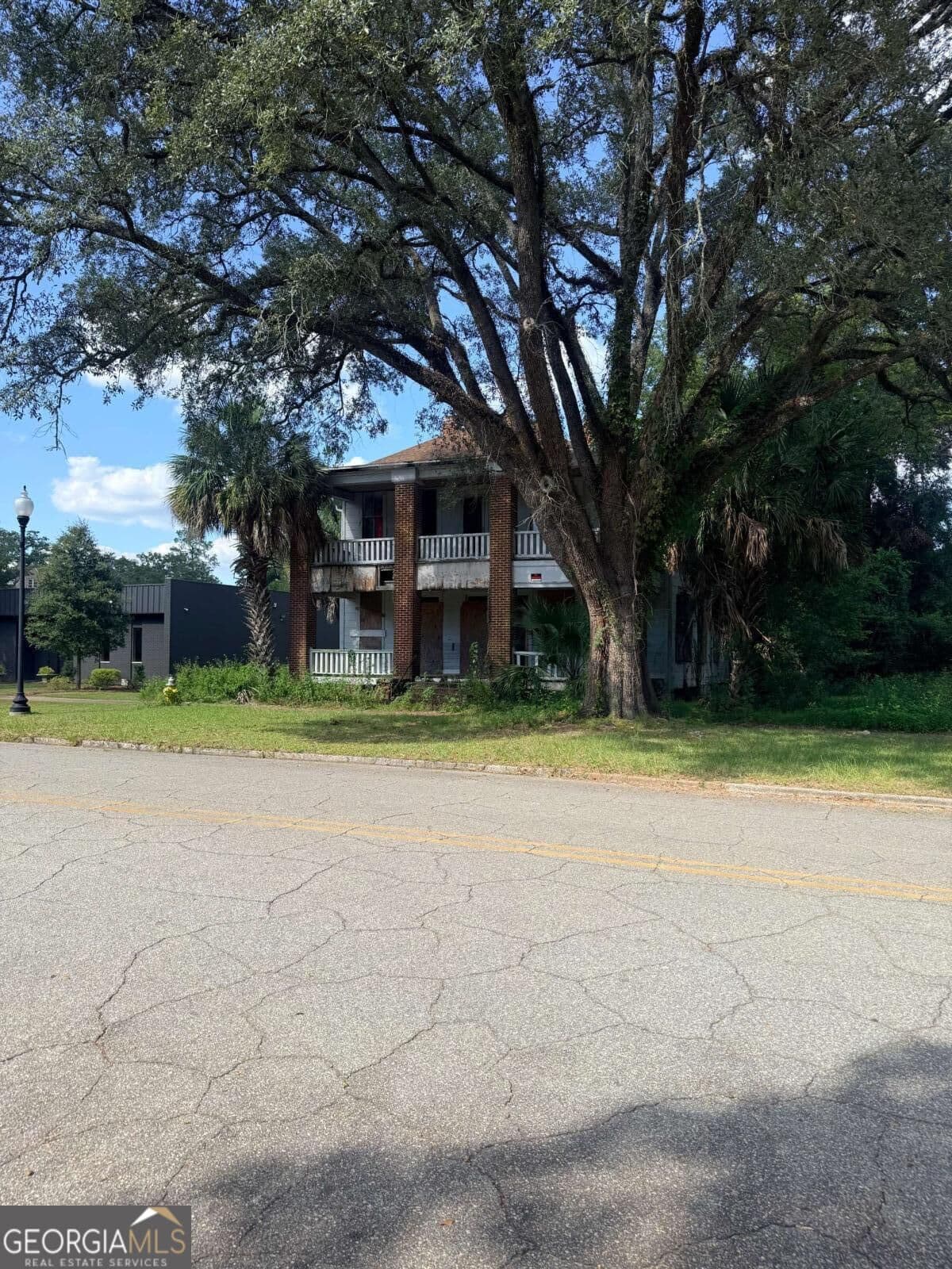 4 bedroom, 2 bathroom single family residence for sale at 211 W Residence Avenue, Albany, GA 31701