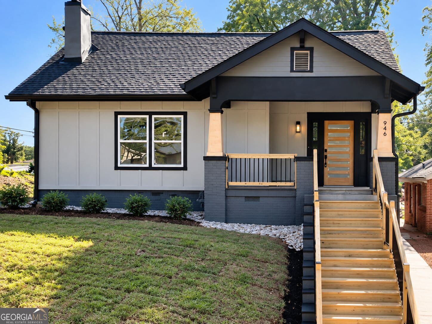 9 bedroom, 4 bathroom, 3 sq ft single family residence for sale at 946 Ashby Grove, Atlanta, GA 30314