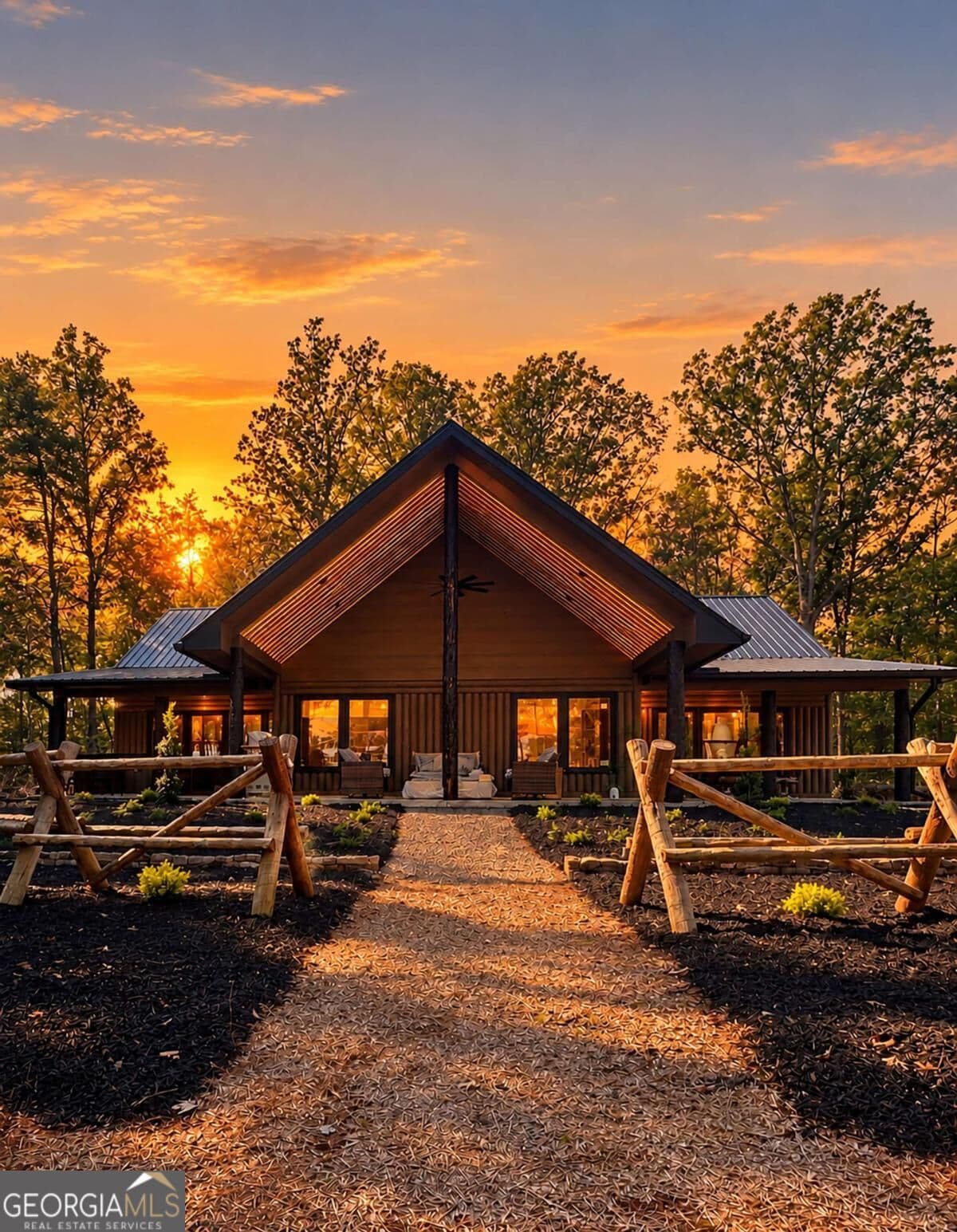 3 bedroom, 2.5 bathroom, 2,700 sq ft cabin,single family residence for sale at LOT B6 Bentwood Lane, Blue Ridge, GA 30513