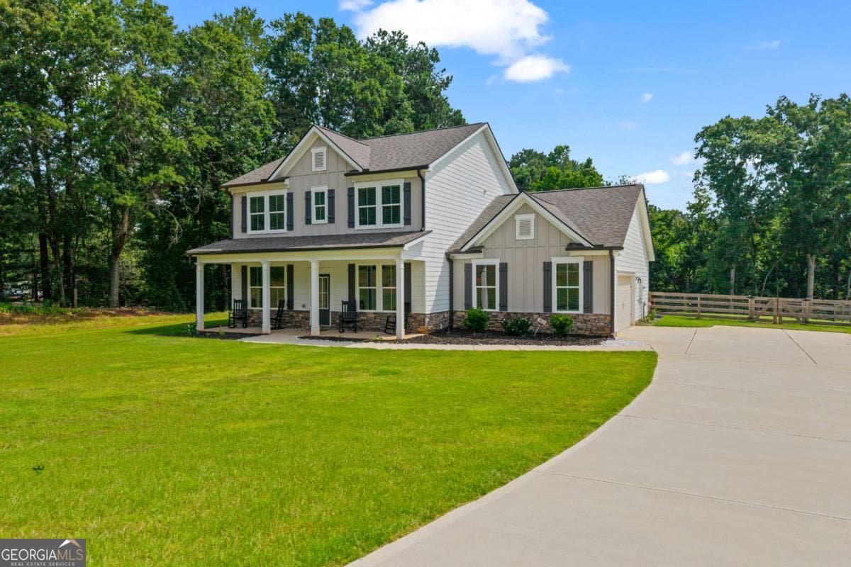 4 bedroom, 3 bathroom, 2,579 sq ft single family residence for sale at 781 Cattle Barn Road, Monroe, GA 30656