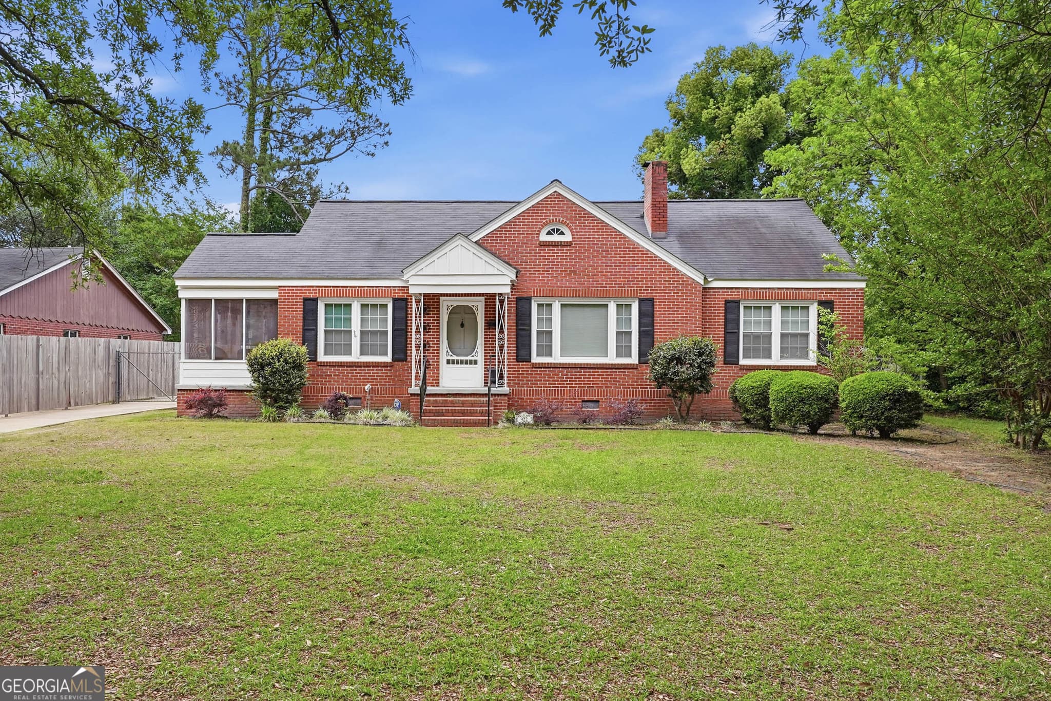 3 bedroom, 1 bathroom, 1,535 sq ft single family residence sold at 922 W 4th Avenue, Albany, GA 31701