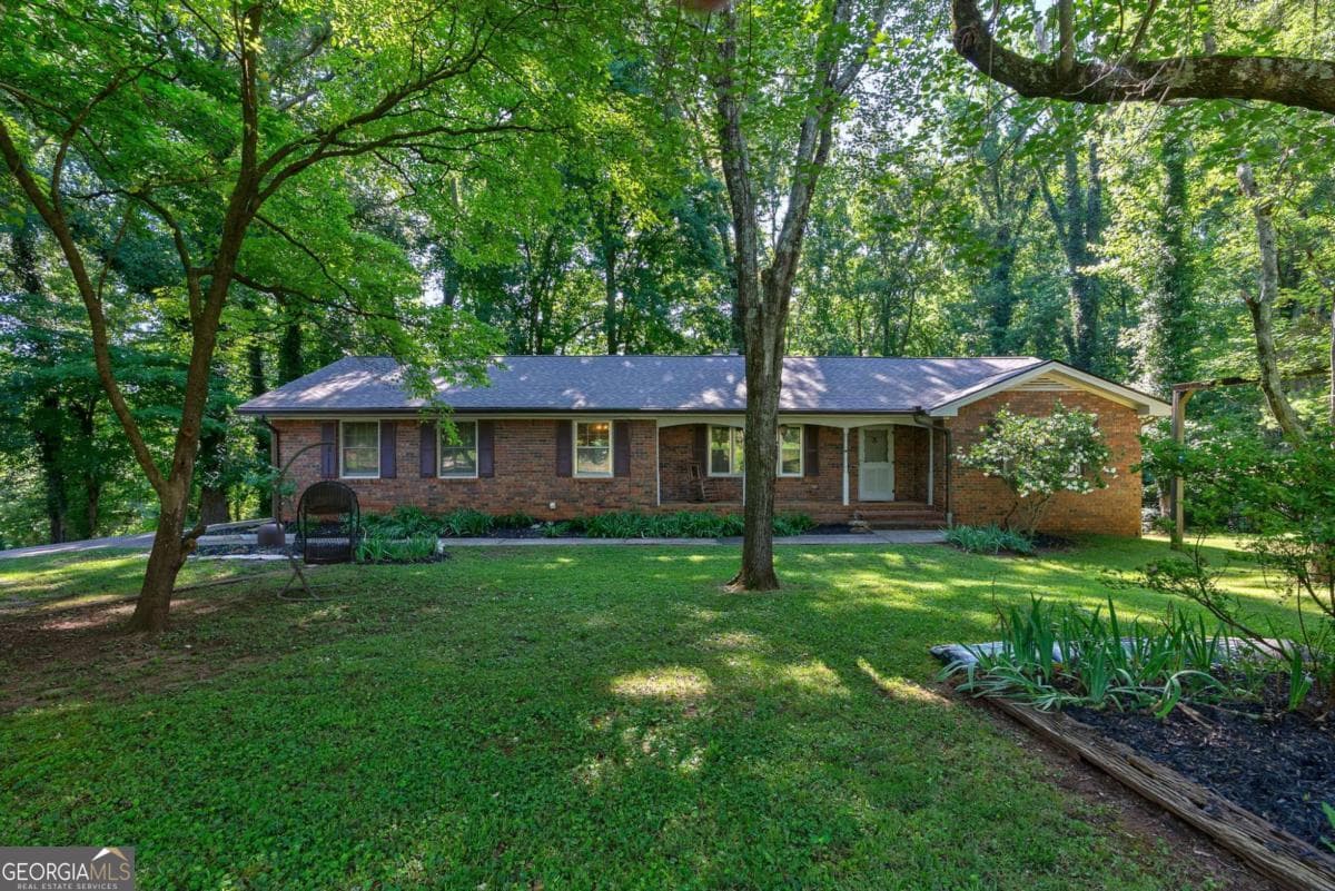 3 bedroom, 3 bathroom, 1,817 sq ft single family residence sold at 115 Curtis Drive, Athens, GA 30605