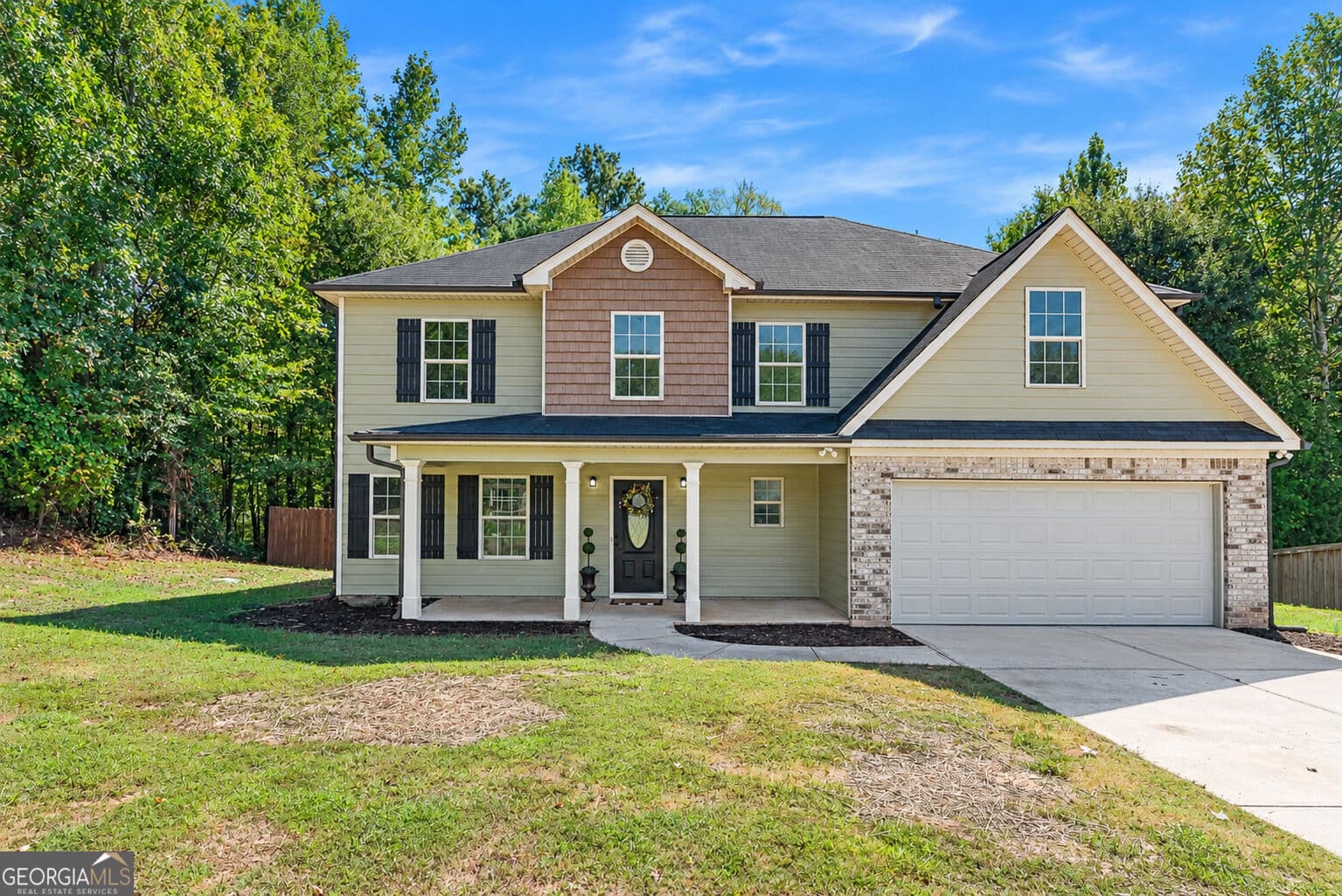 4 bedroom, 2.5 bathroom, 2,598 sq ft single family residence for sale at 195 Cypress Place, Jefferson, GA 30549