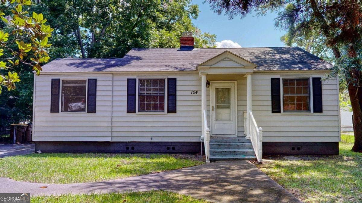 3 bedroom, 1 bathroom single family residence for sale at 104 Evora Street, Port Wentworth, GA 31407