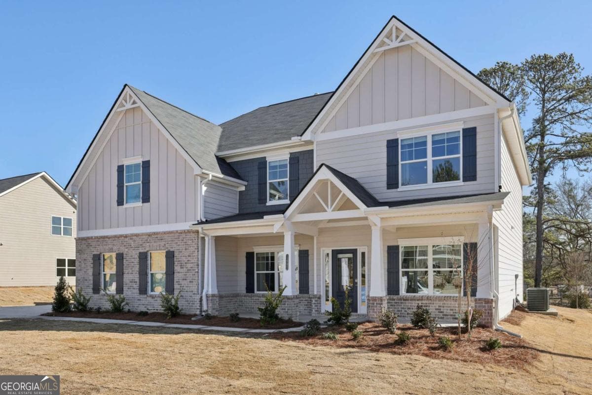 5 bedroom, 3 bathroom, 3,093 sq ft single family residence sold at 1492 Stephens View Drive, Loganville, GA 30052