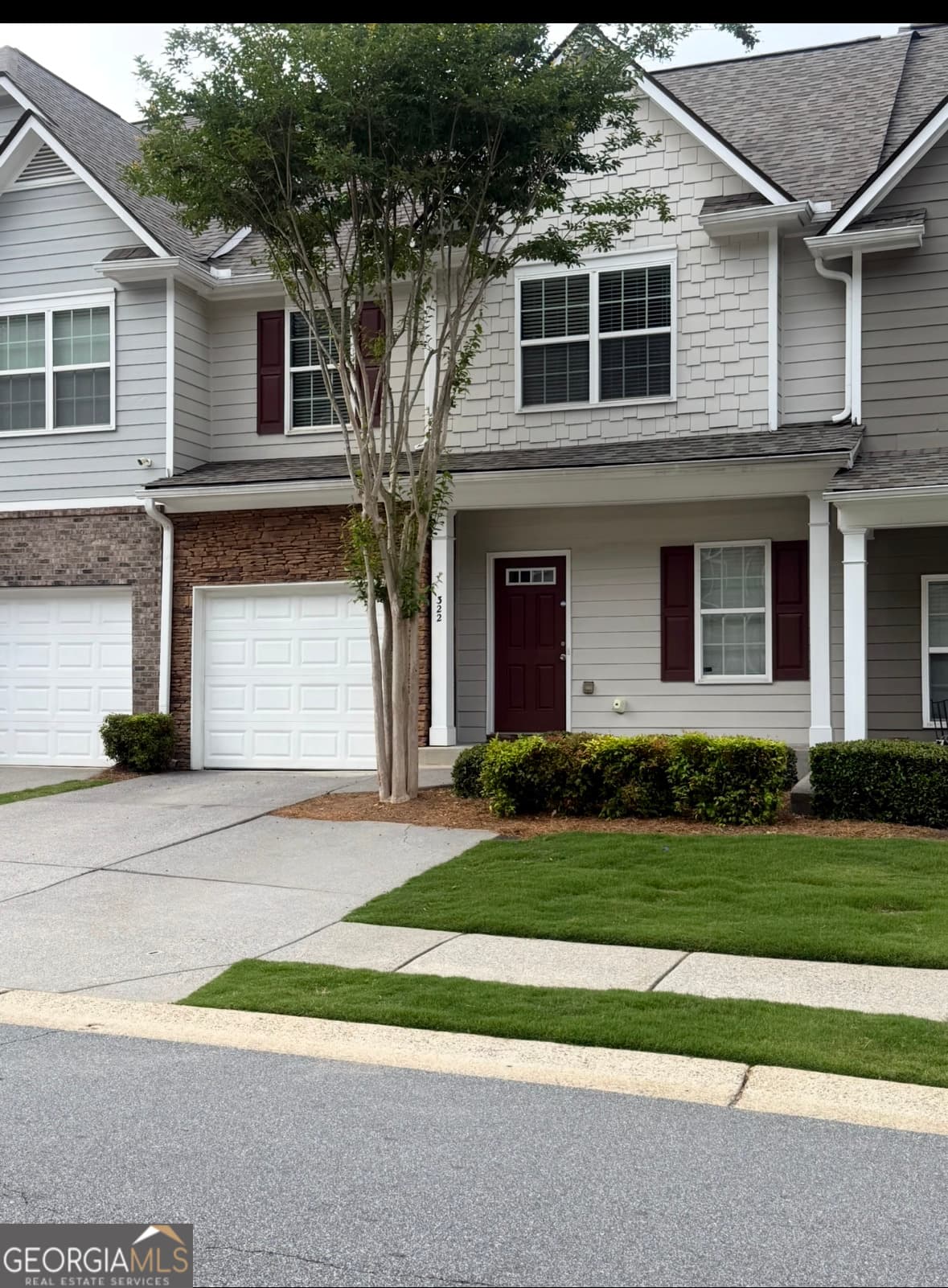 4 bedroom, 3.5 bathroom, 2,353 sq ft condominium sold at 322 Franklin Lane, Acworth, GA 30102