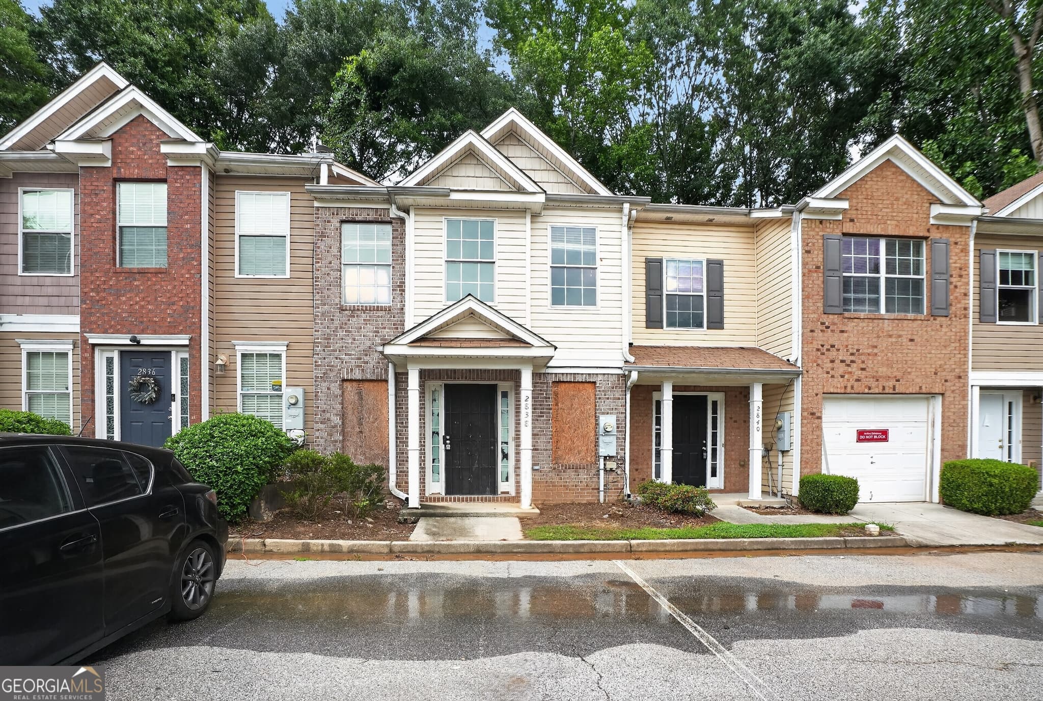 2 bedroom, 2.5 bathroom, 1,604 sq ft townhouse for sale at 2838 Vining Ridge Terrace, Decatur, GA 30034