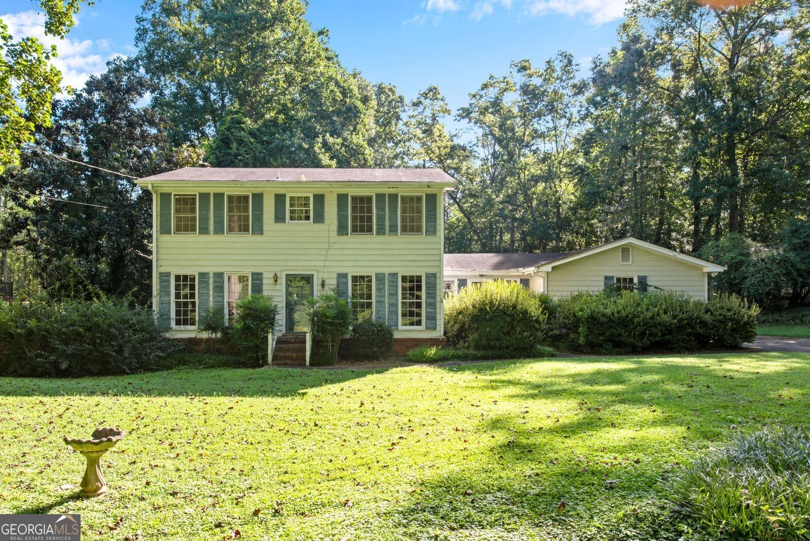 4 bedroom, 2.5 bathroom, 2,402 sq ft single family residence for sale at 1255 Lake Charles Drive, Roswell, GA 30075