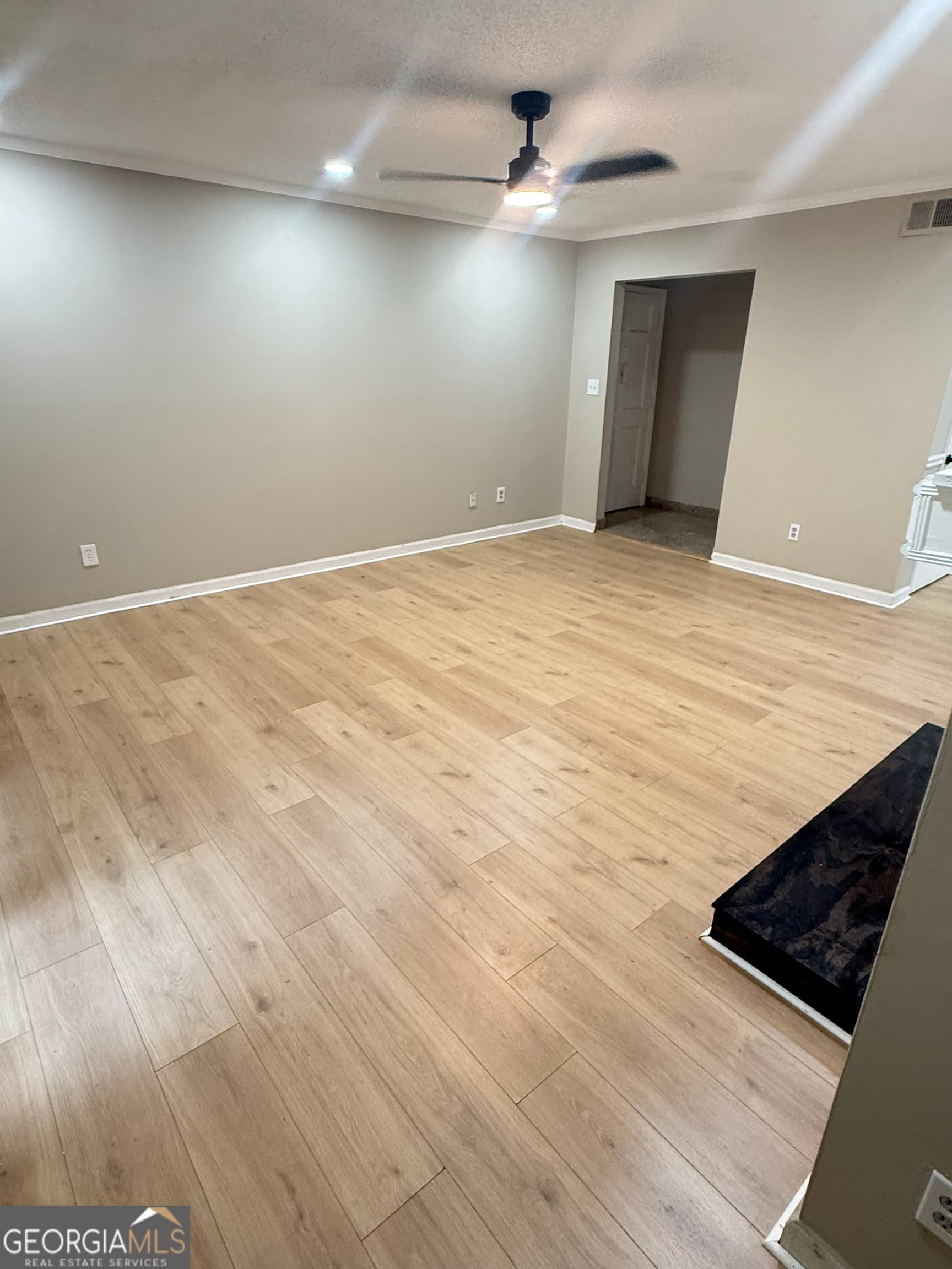 3 bedroom, 2 bathroom, 1,628 sq ft condominium for sale at 3024 Parc Lorraine, Lithonia, GA 30038