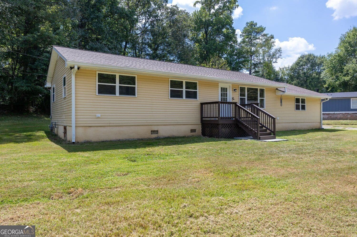 3 bedroom, 1 bathroom, 1,276 sq ft single family residence for sale at 354 Pine Valley Road, Powder Springs, GA 30127