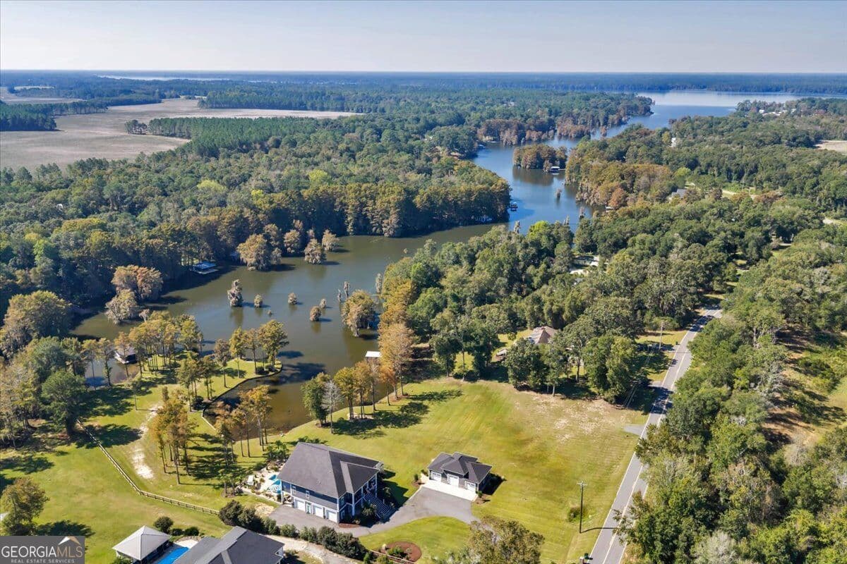 5 bedroom, 4 bathroom, 5,970 sq ft single family residence for sale at 119 N Cedar Creek Road, Cordele, GA 31015